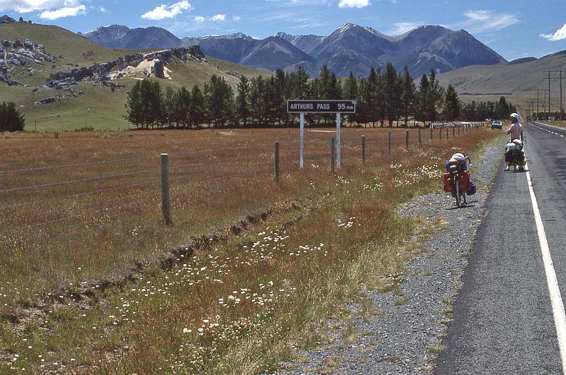 WT 0200 038-20 New Zealand.jpg